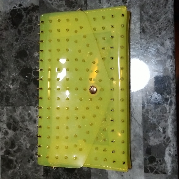 Purse - Picture 1 of 1